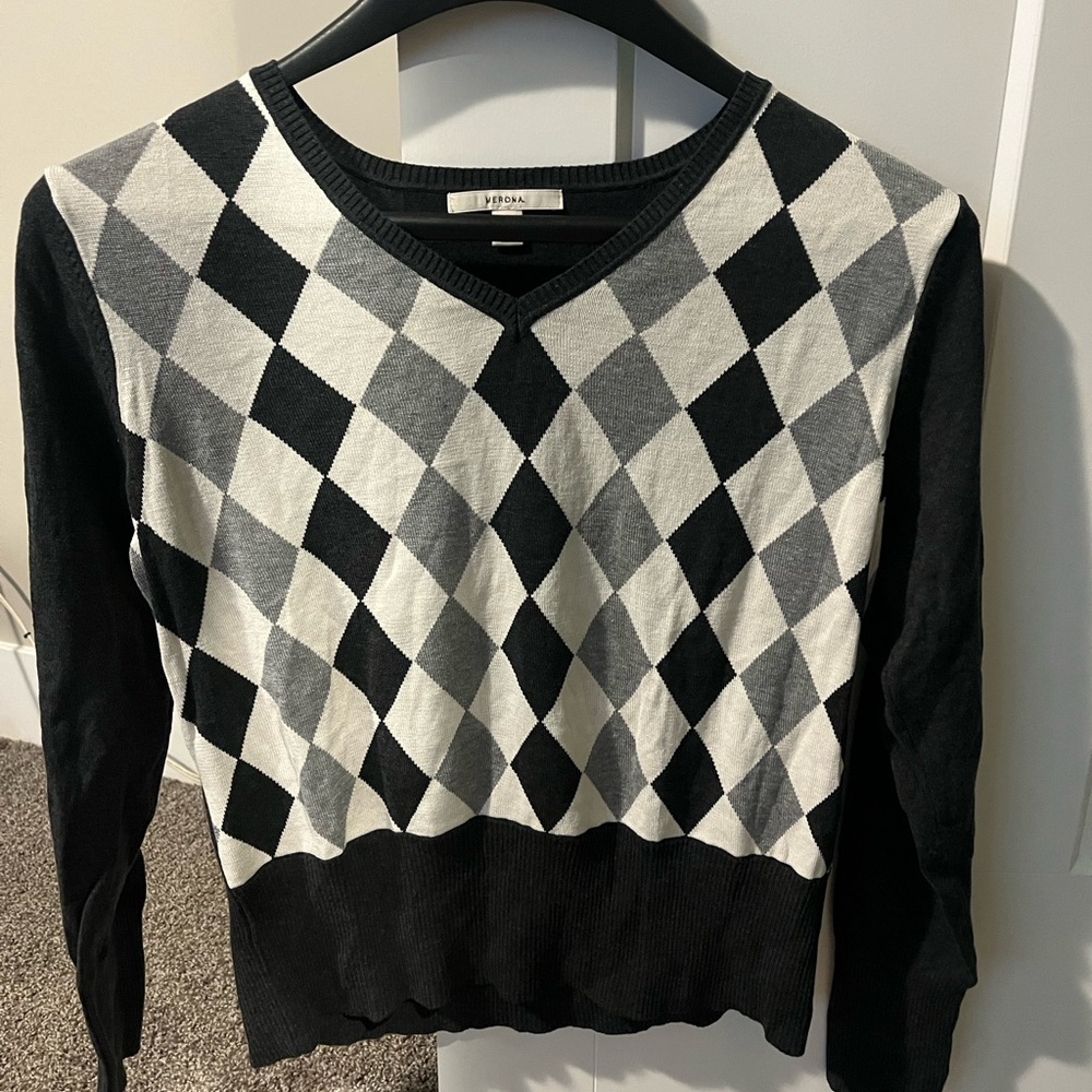 Vintage checkered sweater